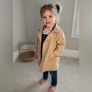 Crazy 8 Classic Tan Kids‎ trench